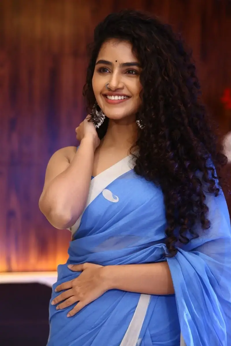 INDIAN ACTRESS ANUPAMA PARAMESWARAN IN BLUE SAREE 18